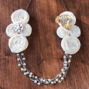ETSY Beautiful cream rose bud necklace